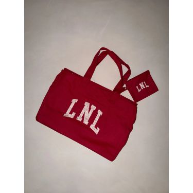 Shopper crimson